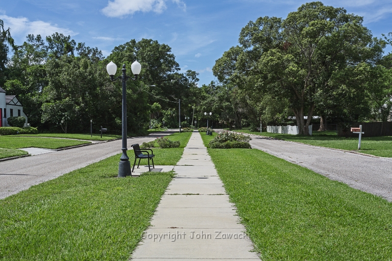 Lilly Court Median-1226.jpg